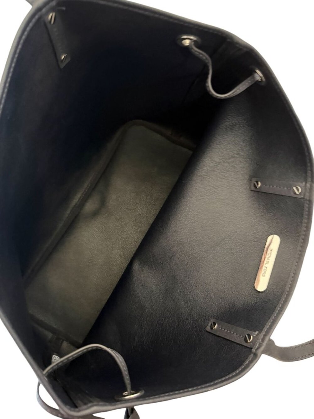 MICHAEL KORS Navy JetSet Saffiano Logo Reversible Tote Bag - Picture 6 of 9